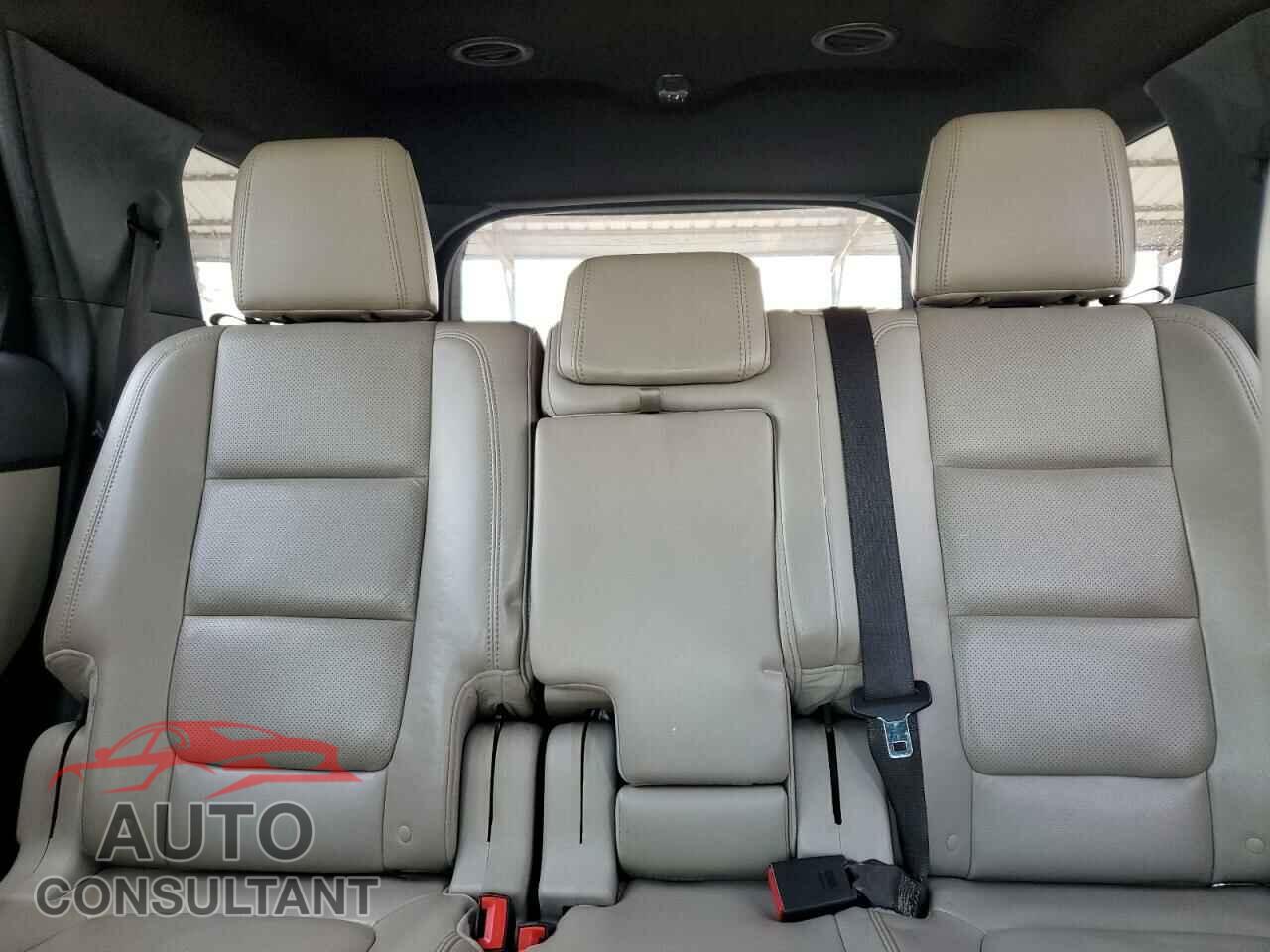FORD EXPLORER 2011 - 1FMHK7F88BGA48337