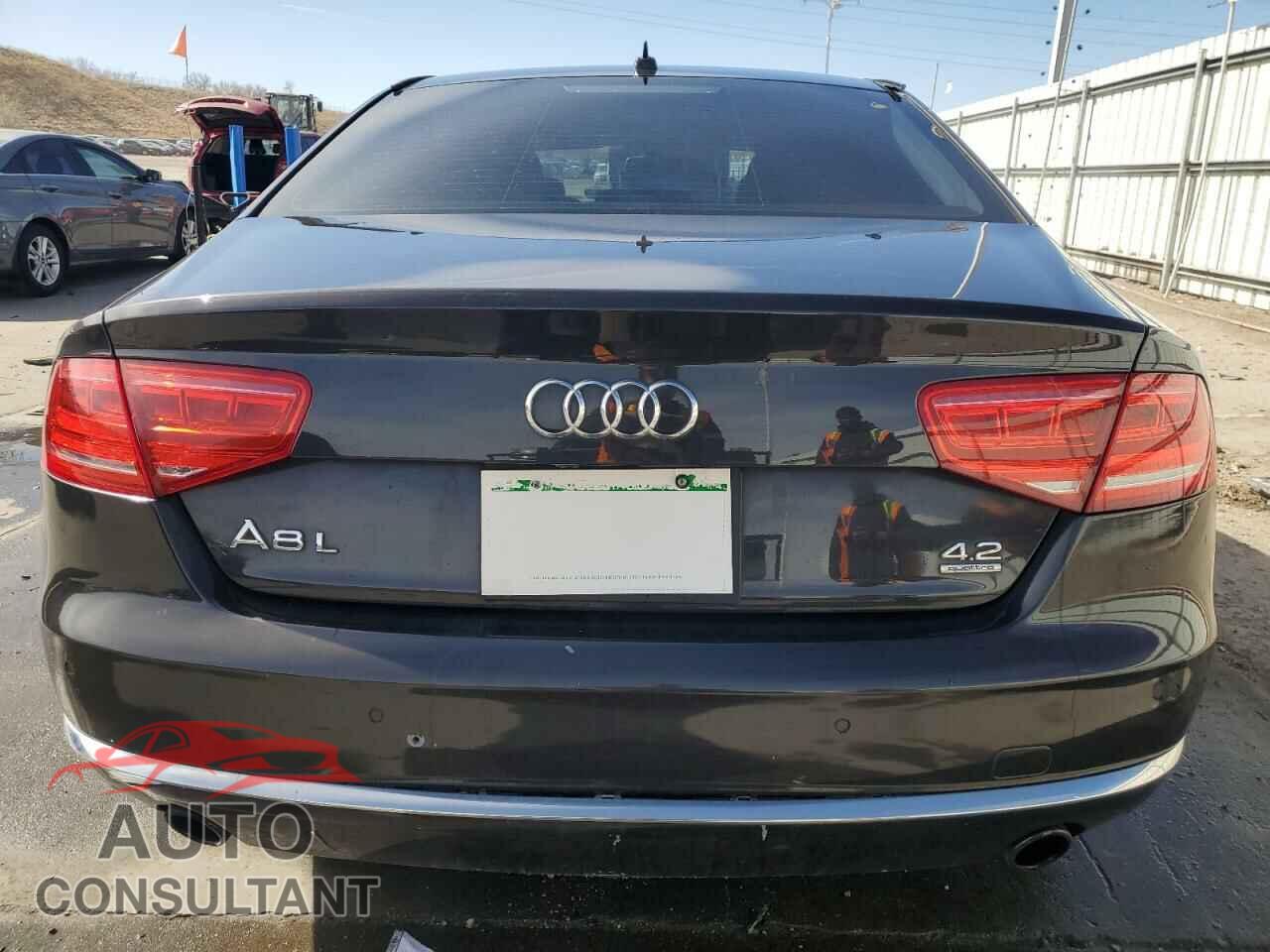 AUDI A8 2011 - WAURVAFDXBN007906