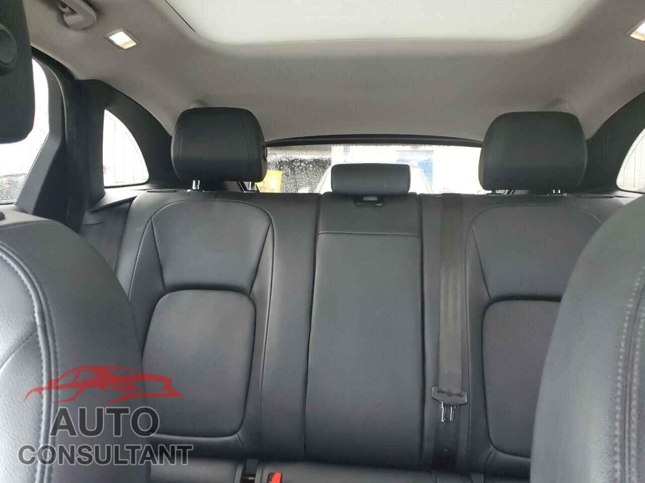 JAGUAR F-PACE 2017 - SADCJ2BVXHA892105