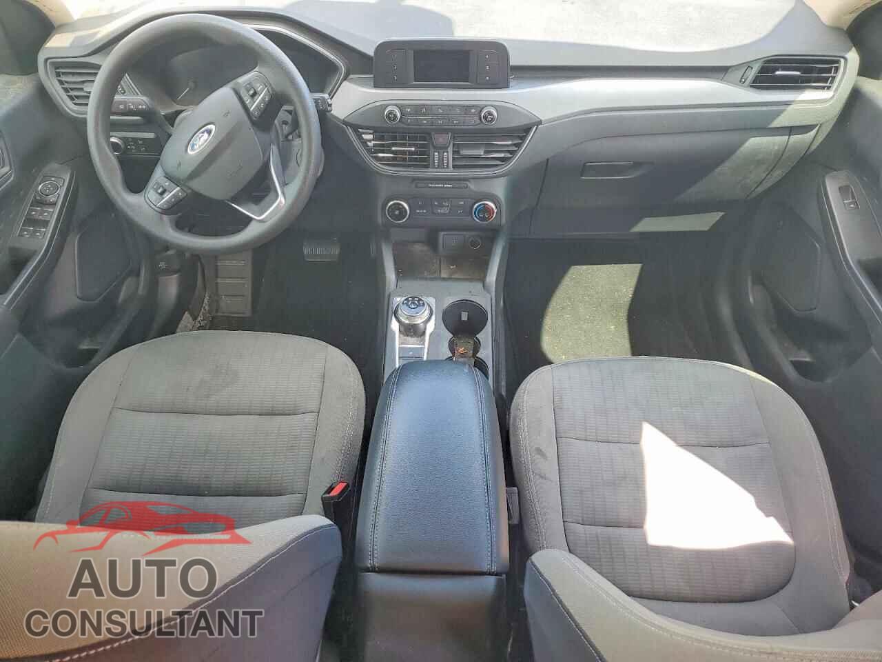FORD ESCAPE 2020 - 1FMCU0F63LUA62403