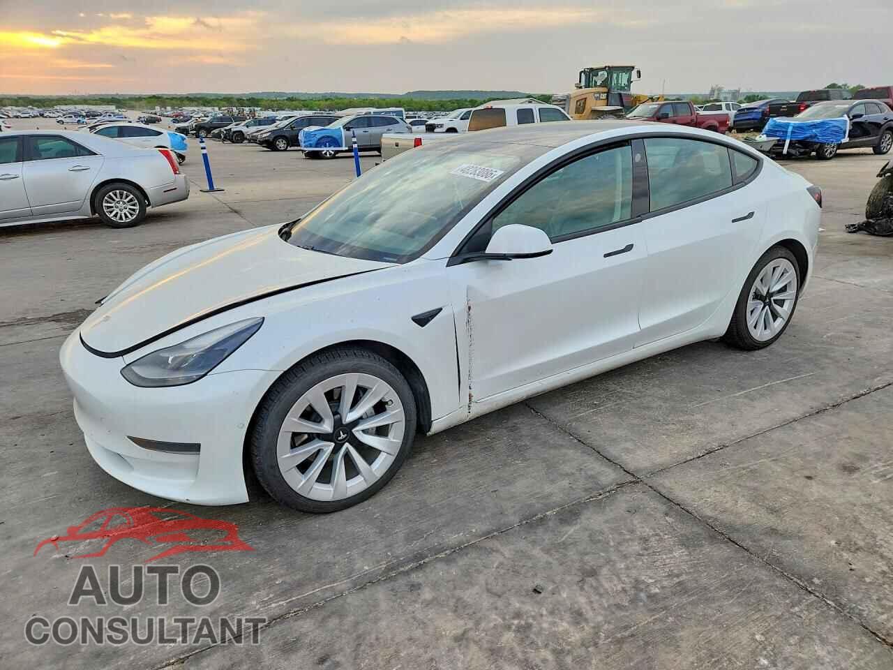 TESLA MODEL 3 2021 - 5YJ3E1EA4MF998487