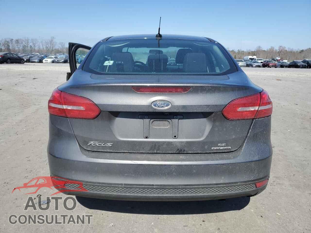FORD FOCUS 2015 - 1FADP3F22FL201533