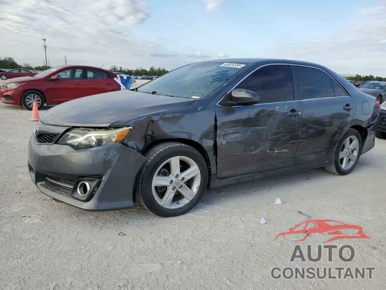 TOYOTA CAMRY 2014 - 4T1BF1FK0EU440608