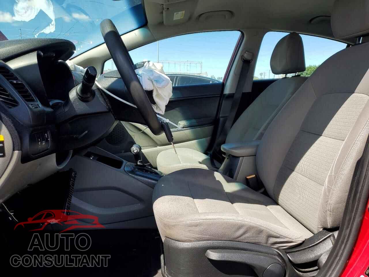 KIA FORTE 2015 - KNAFX4A62F5358256