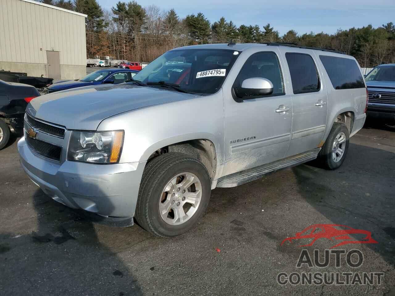 CHEVROLET SUBURBAN 2013 - 1GNSKHE74DR206079