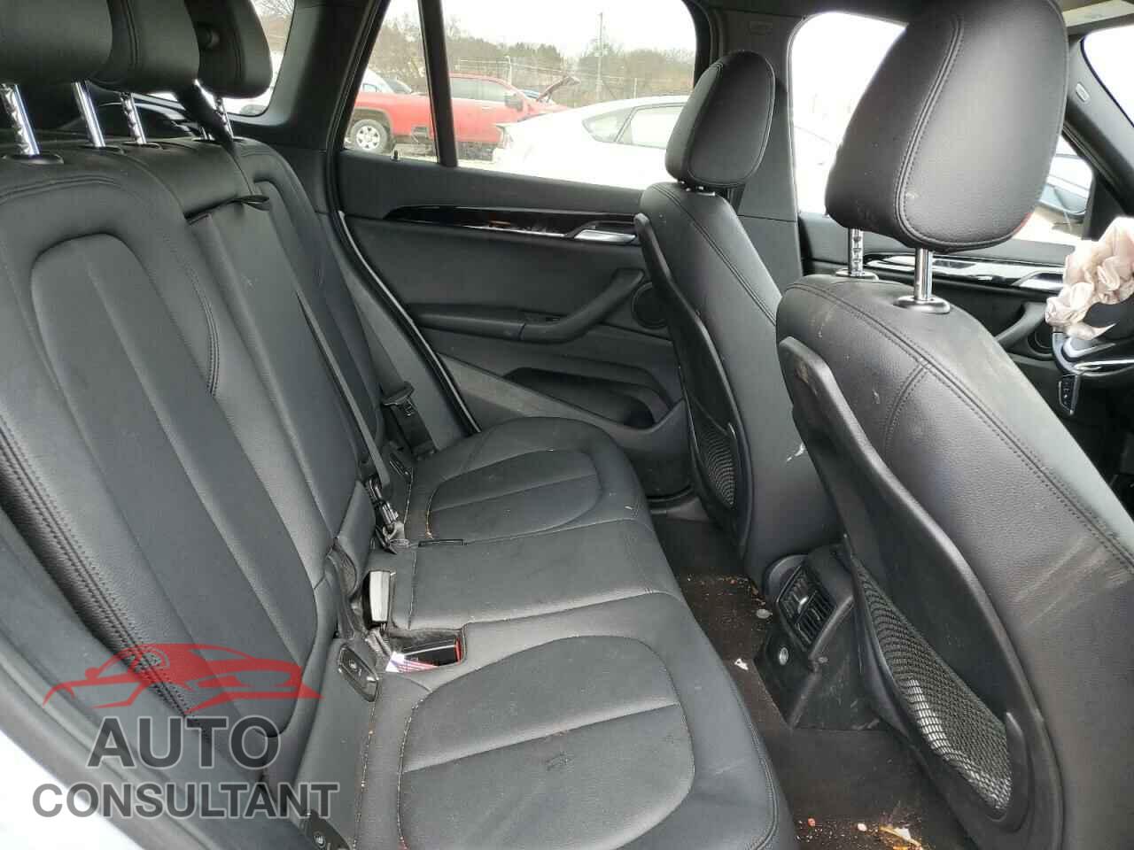 BMW X1 2017 - WBXHT3C36H5F74088