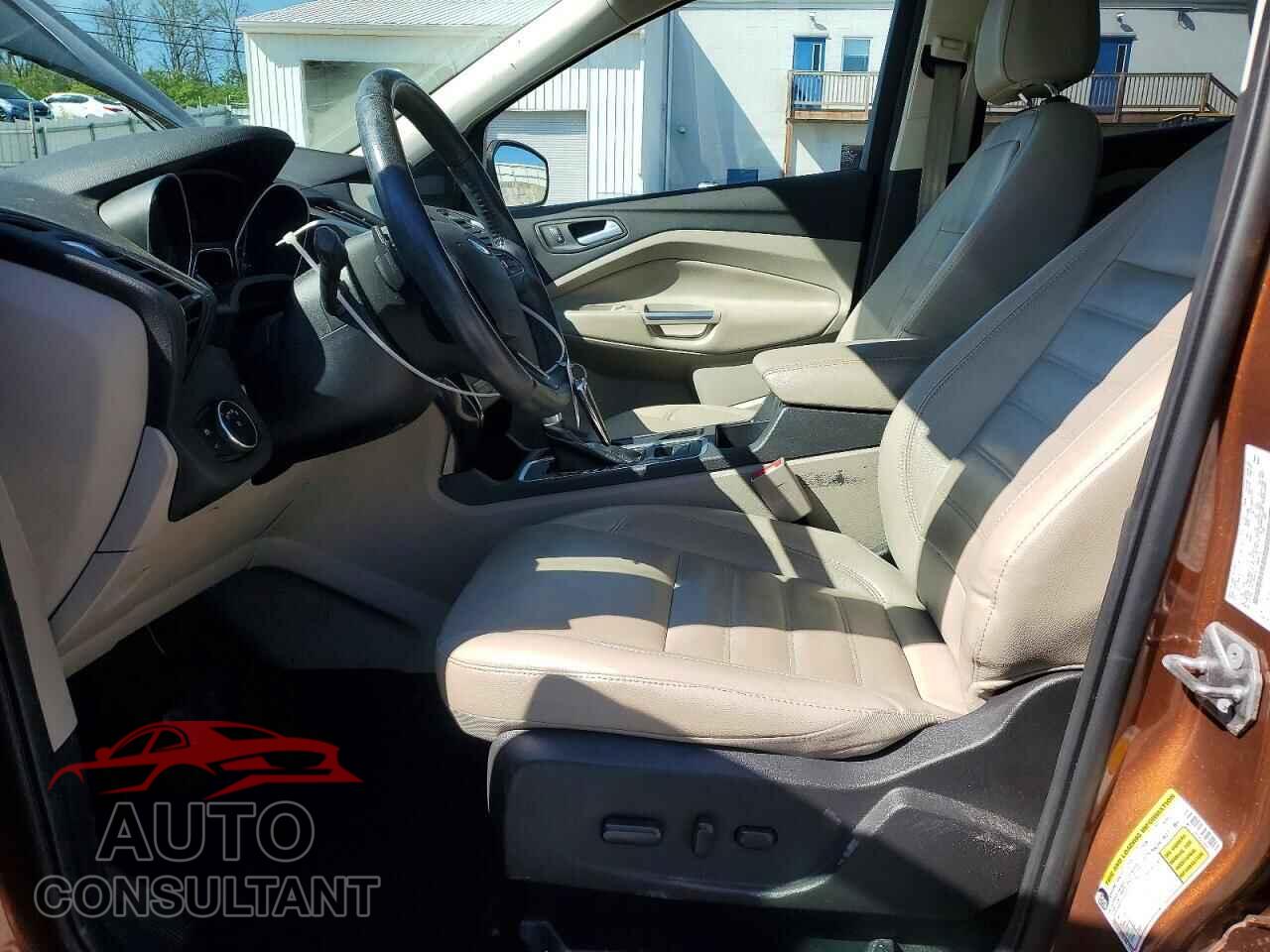 FORD ESCAPE 2017 - 1FMCU0J95HUC46475