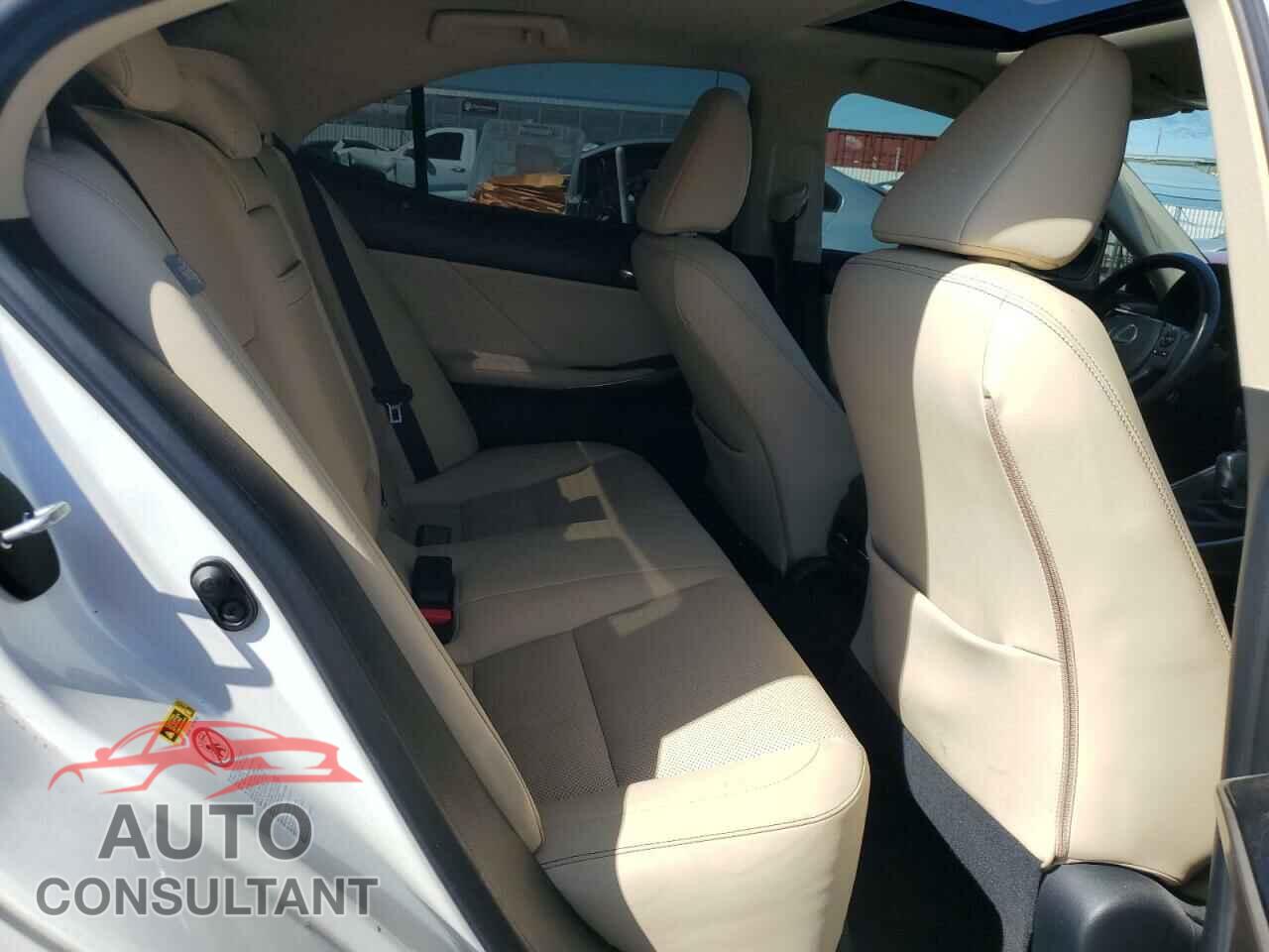 LEXUS IS 2016 - JTHBA1D26G5023446