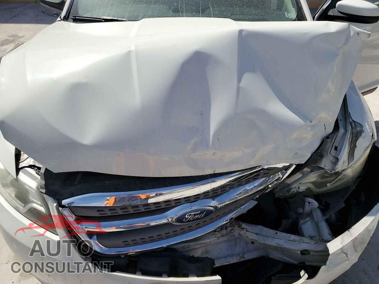 FORD TAURUS 2011 - 1FAHP2EW4BG174855