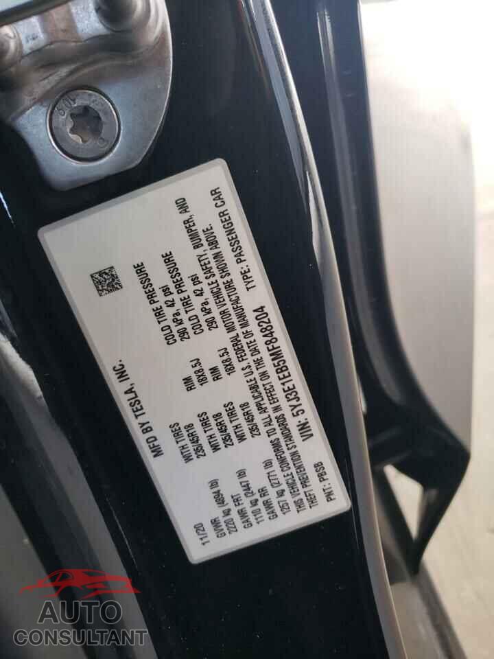 TESLA MODEL 3 2021 - 5YJ3E1EB5MF848204