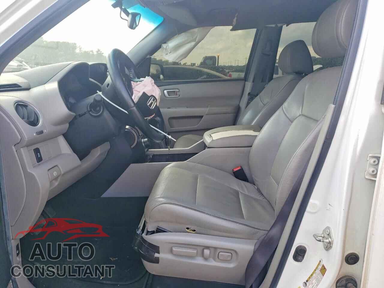 HONDA PILOT 2012 - 5FNYF3H60CB003921