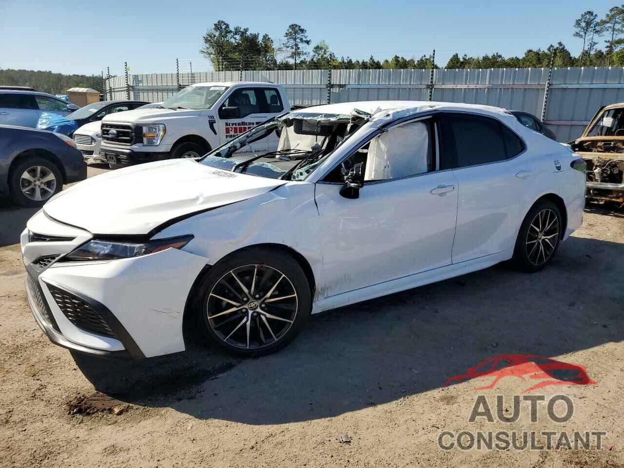 TOYOTA CAMRY 2021 - 4T1T11AK5MU512119