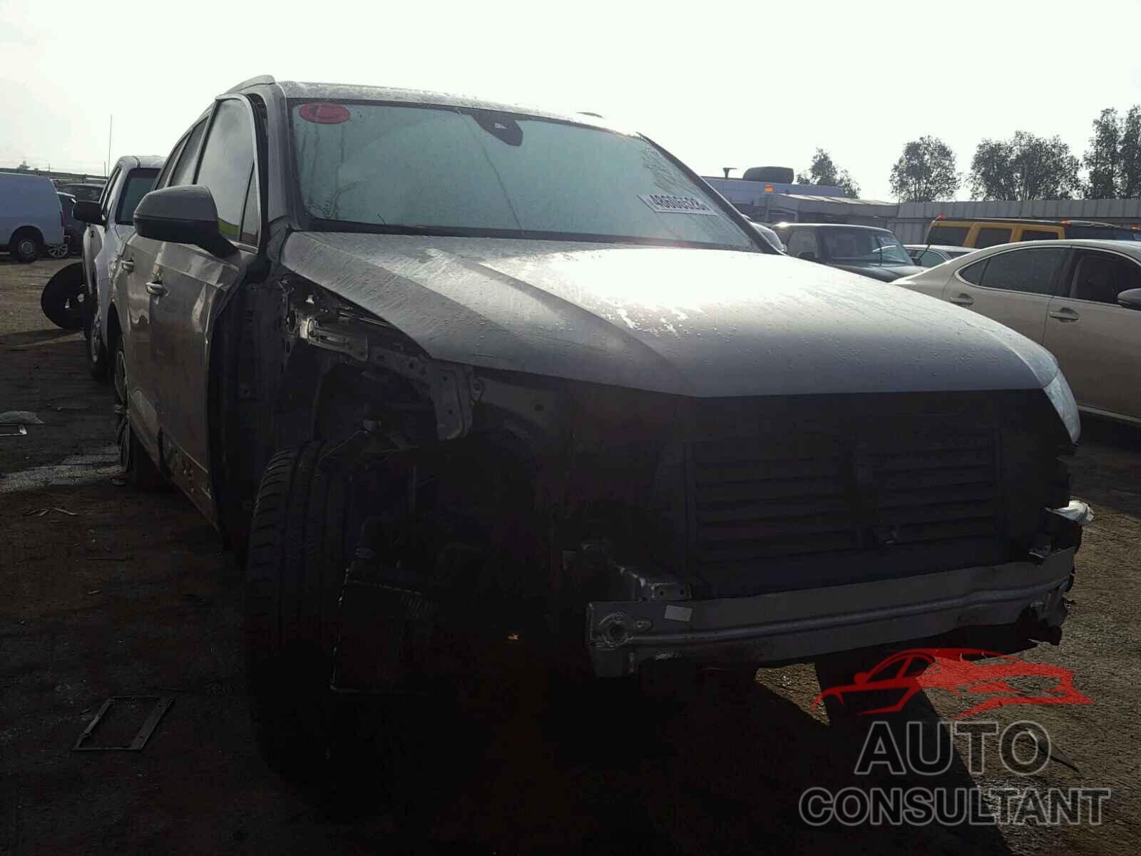 AUDI Q7 PREMIUM PLUS 2017 - WA1LAAF71HD055933