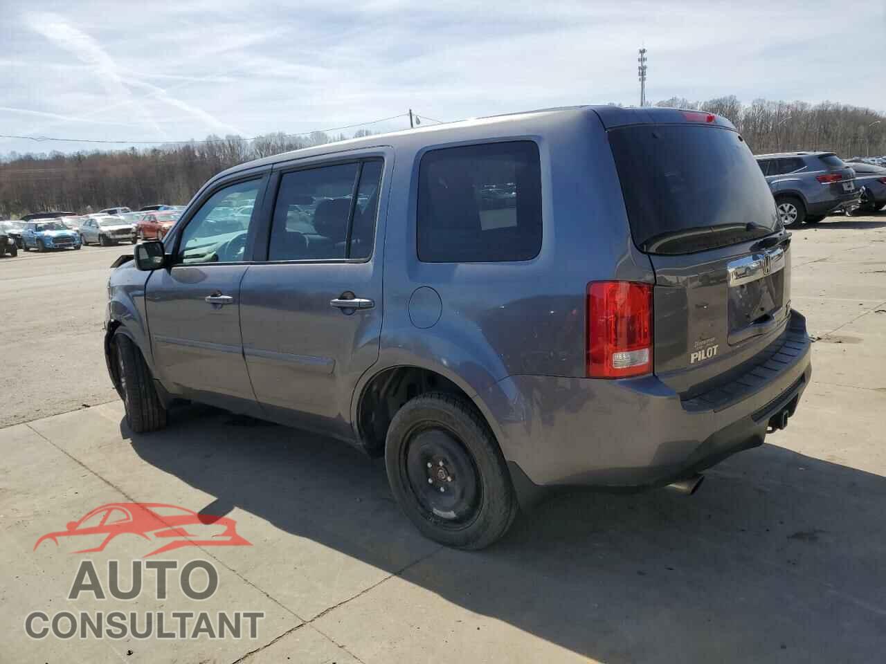 HONDA PILOT 2015 - 5FNYF4H32FB078068