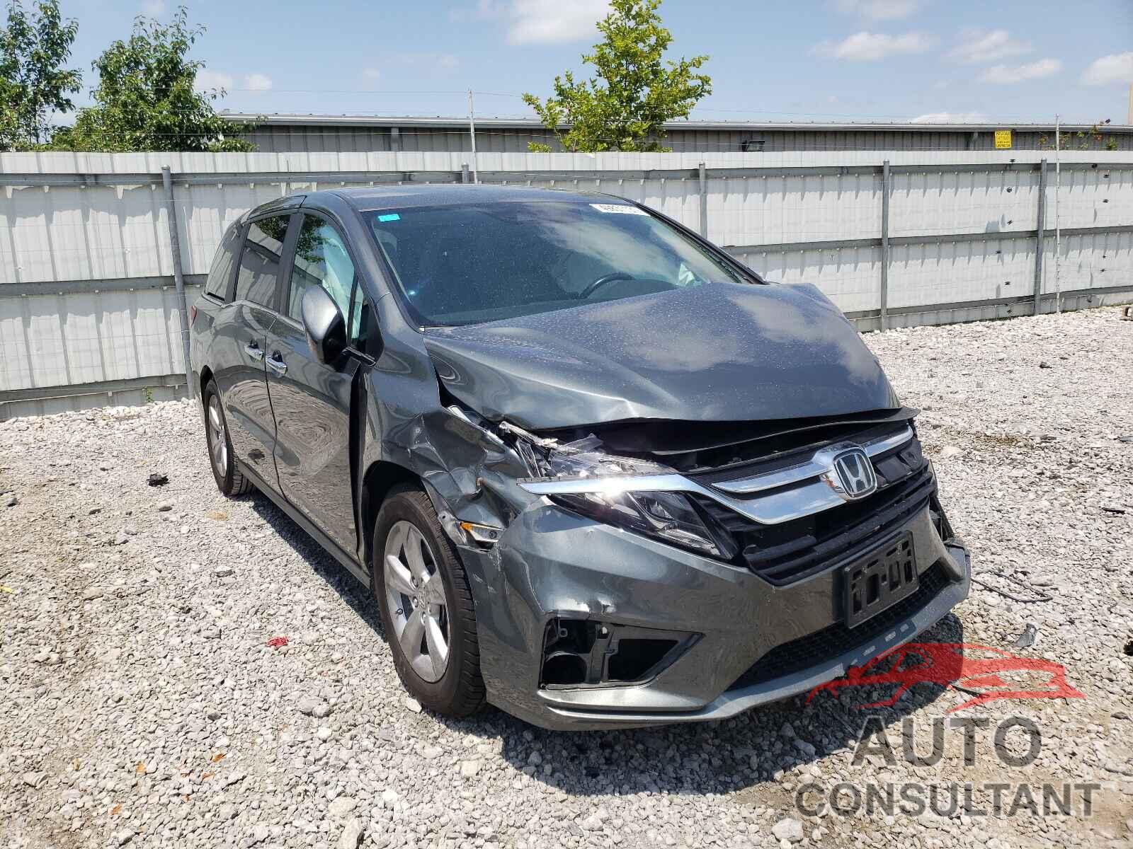 HONDA ODYSSEY 2018 - 5FNRL6H79JB109174