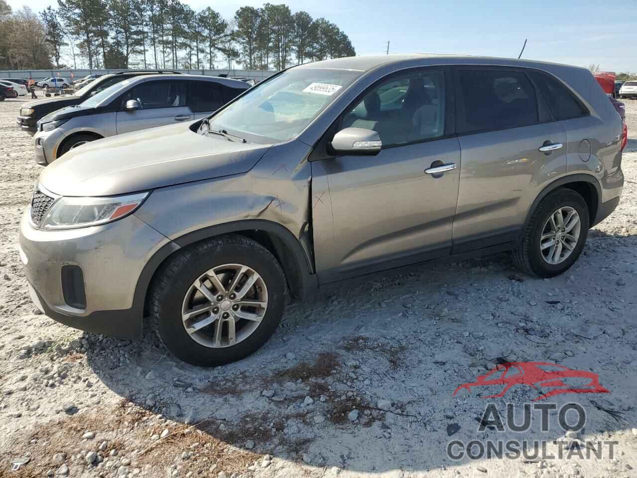 KIA SORENTO 2015 - 5XYKT3A69FG628842