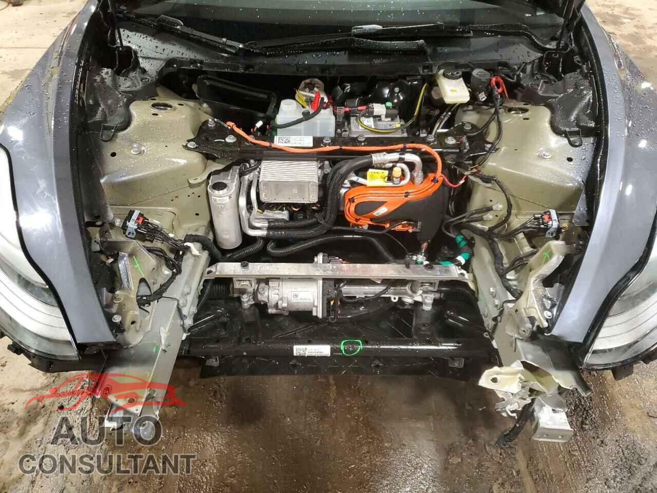 TESLA MODEL 3 2023 - 5YJ3E1EA3PF643931