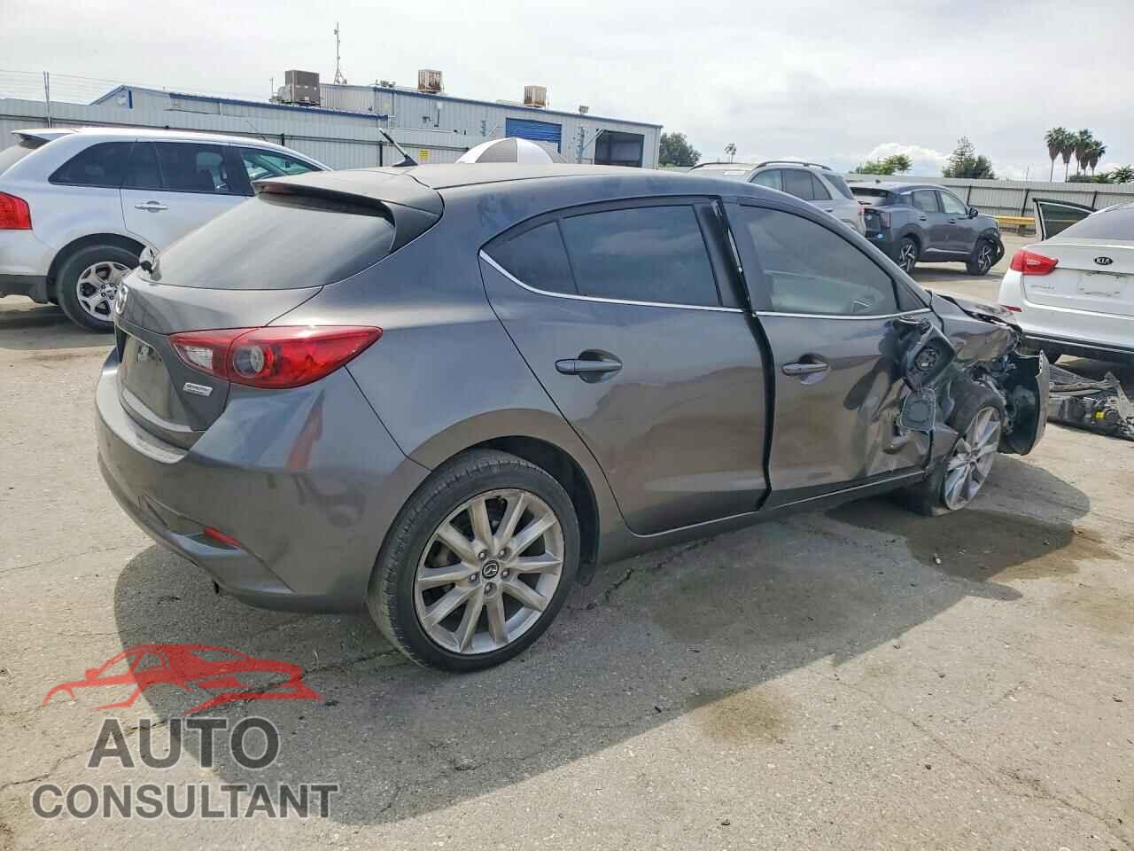 MAZDA 3 2017 - 3MZBN1L75HM150894