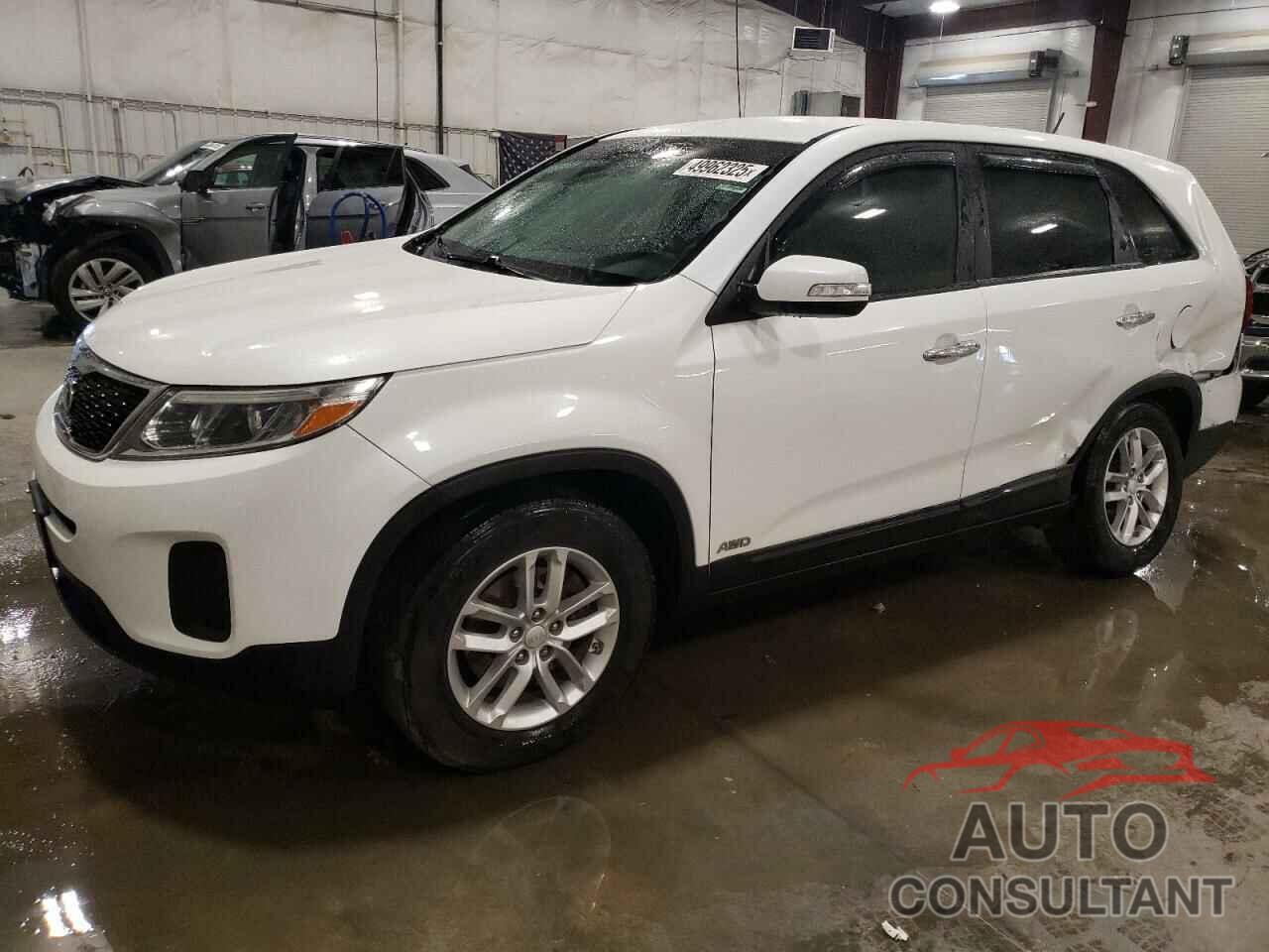 KIA SORENTO 2015 - 5XYKTCA66FG604420