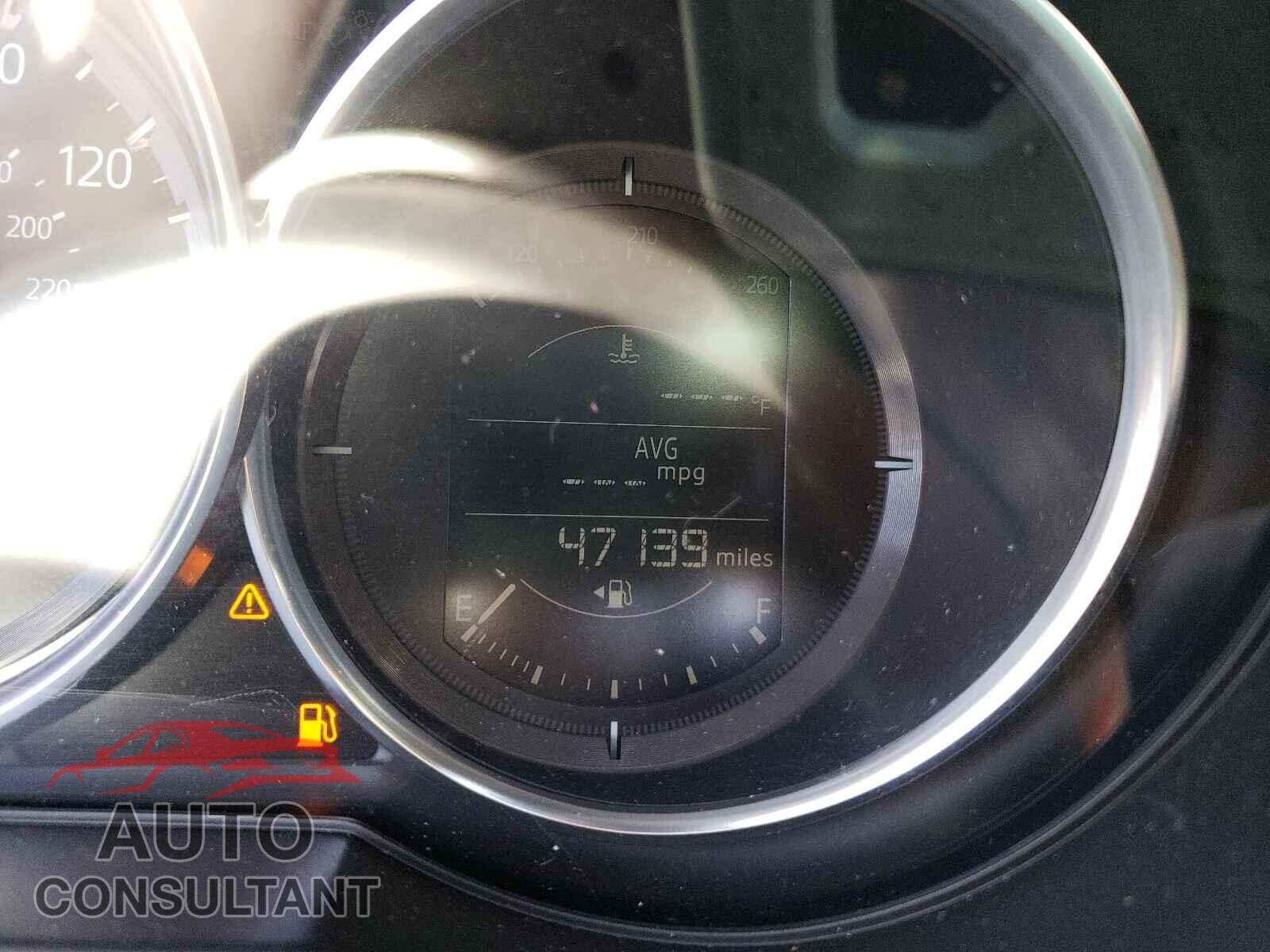 MAZDA 6 2018 - JM1GL1U52J1301558