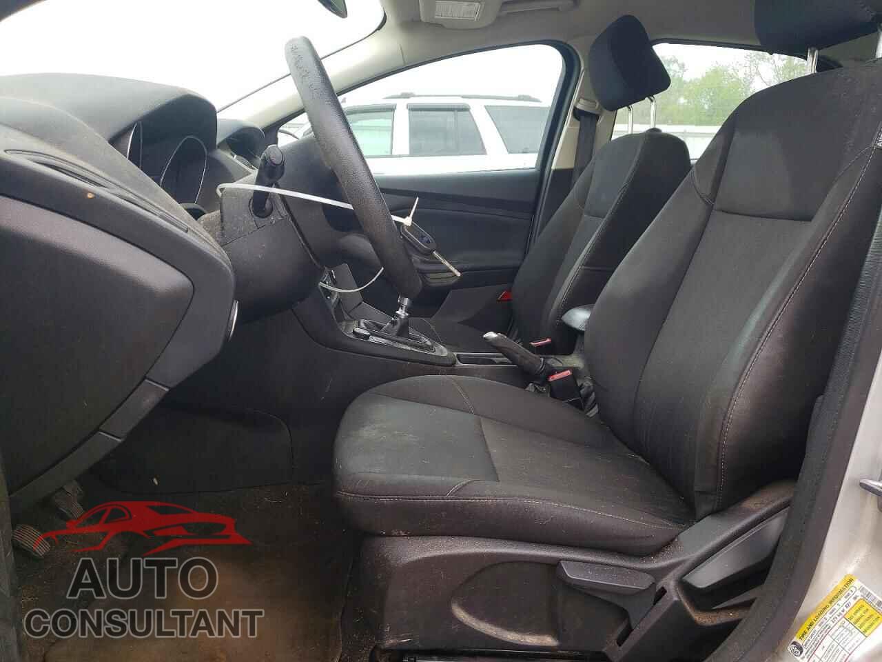FORD FOCUS 2017 - 1FADP3FE5HL238282