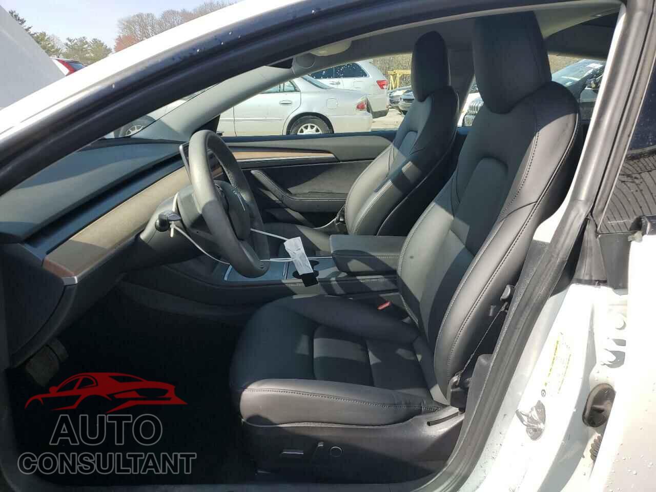 TESLA MODEL 3 2021 - 5YJ3E1EA4MF099600