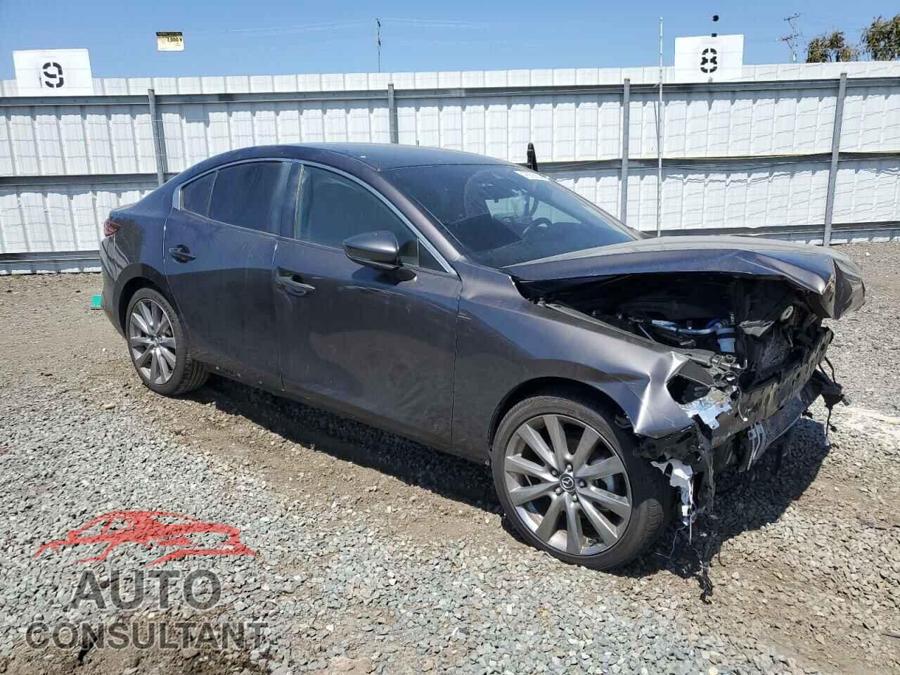 MAZDA 3 2019 - 3MZBPAAL9KM110738