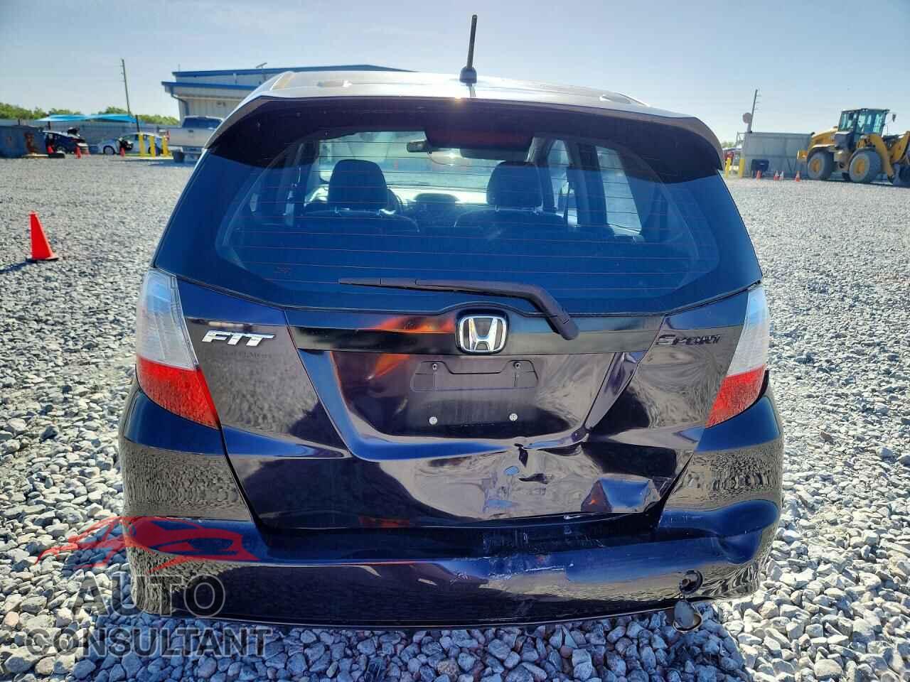 HONDA FIT 2013 - JHMGE8H5XDC055234