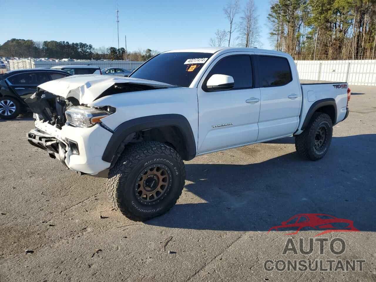 TOYOTA TACOMA 2019 - 5TFCZ5AN5KX201543