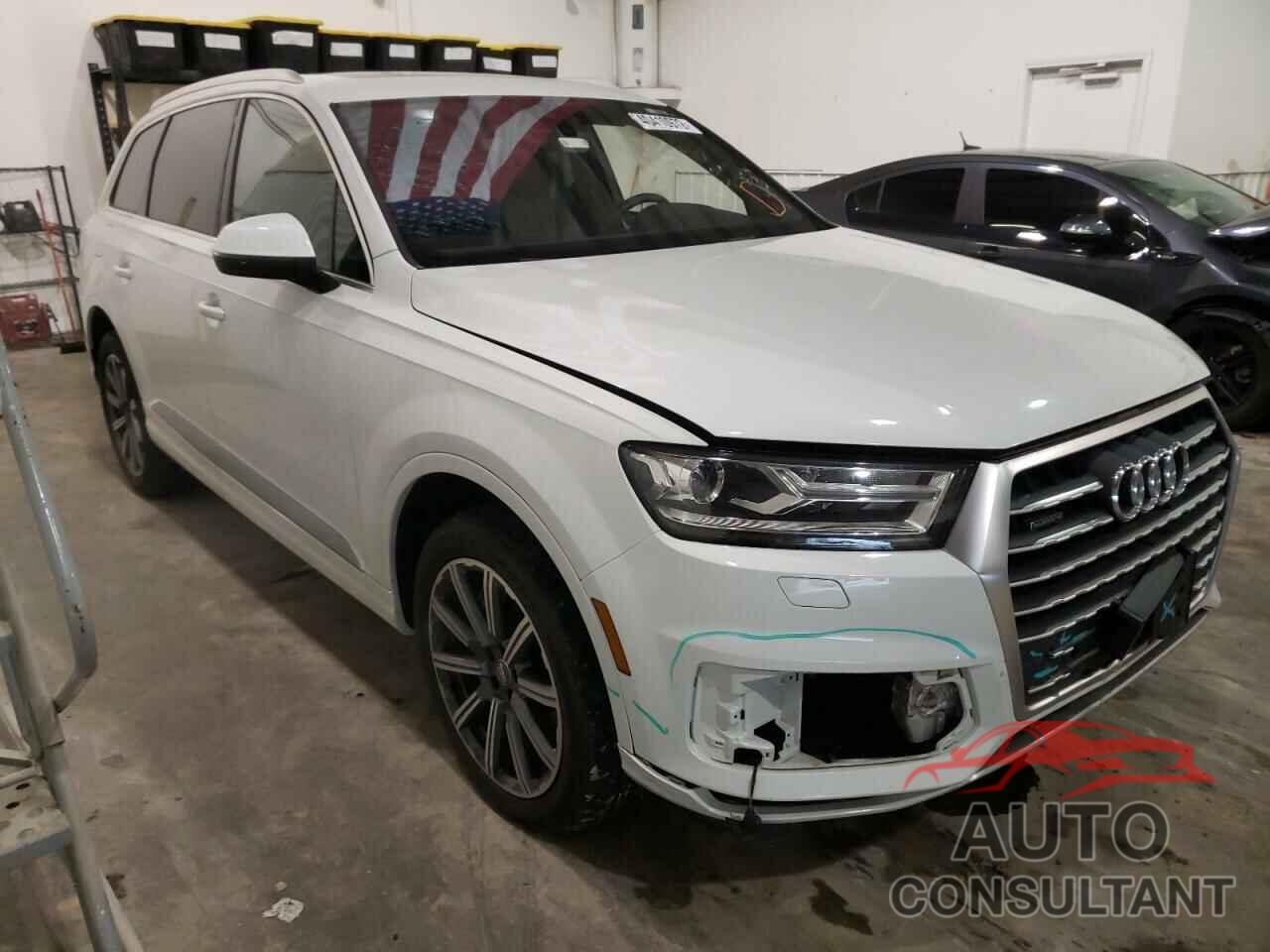 AUDI Q7 2018 - WA1LHAF75JD041213