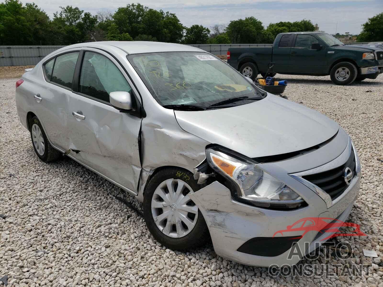 NISSAN VERSA 2019 - 3N1CN7AP2KL802853