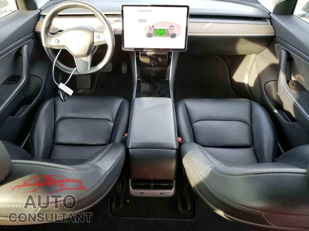 TESLA MODEL 3 2019 - 5YJ3E1EA7KF297150