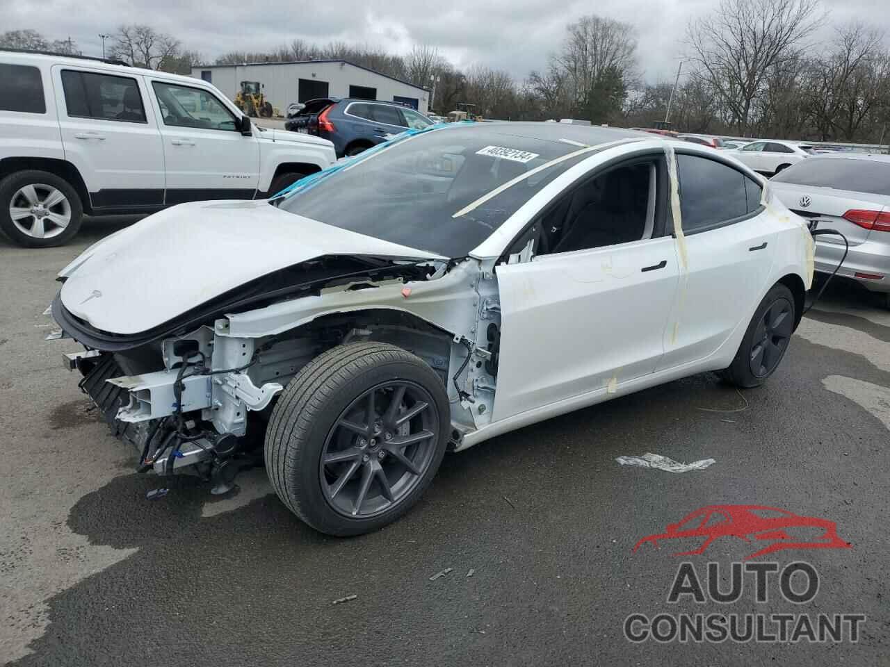 TESLA MODEL 3 2022 - 5YJ3E1EB9NF260503