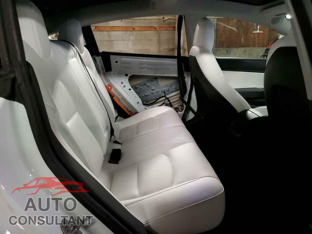 TESLA MODEL 3 2020 - 5YJ3E1EA7LF615558