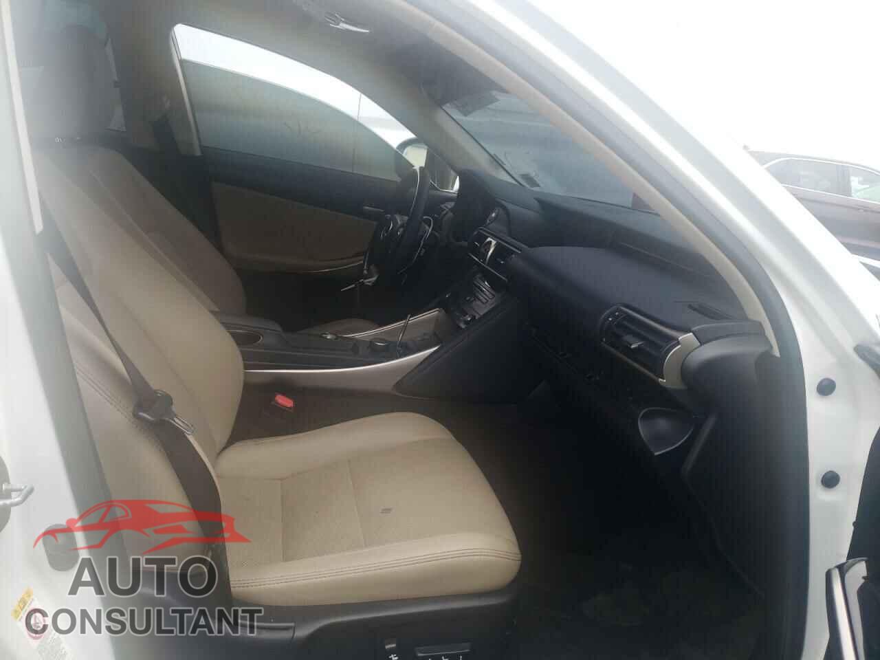 LEXUS IS 2017 - JTHCM1D27H5021010