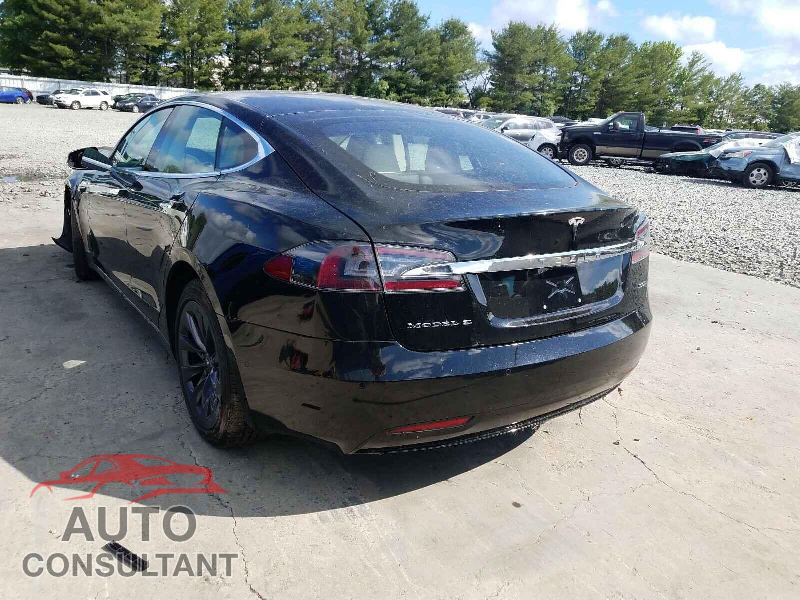 TESLA MODEL S 2018 - 5YJSA1E25JF239858