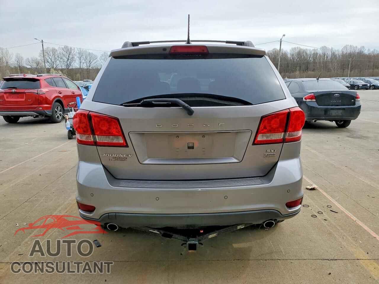 DODGE JOURNEY 2015 - 3C4PDCBGXFT639903