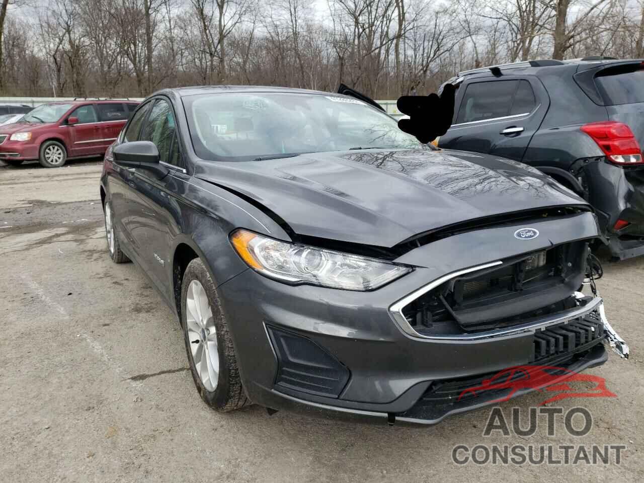 FORD FUSION 2019 - 3FA6P0LUXKR286128
