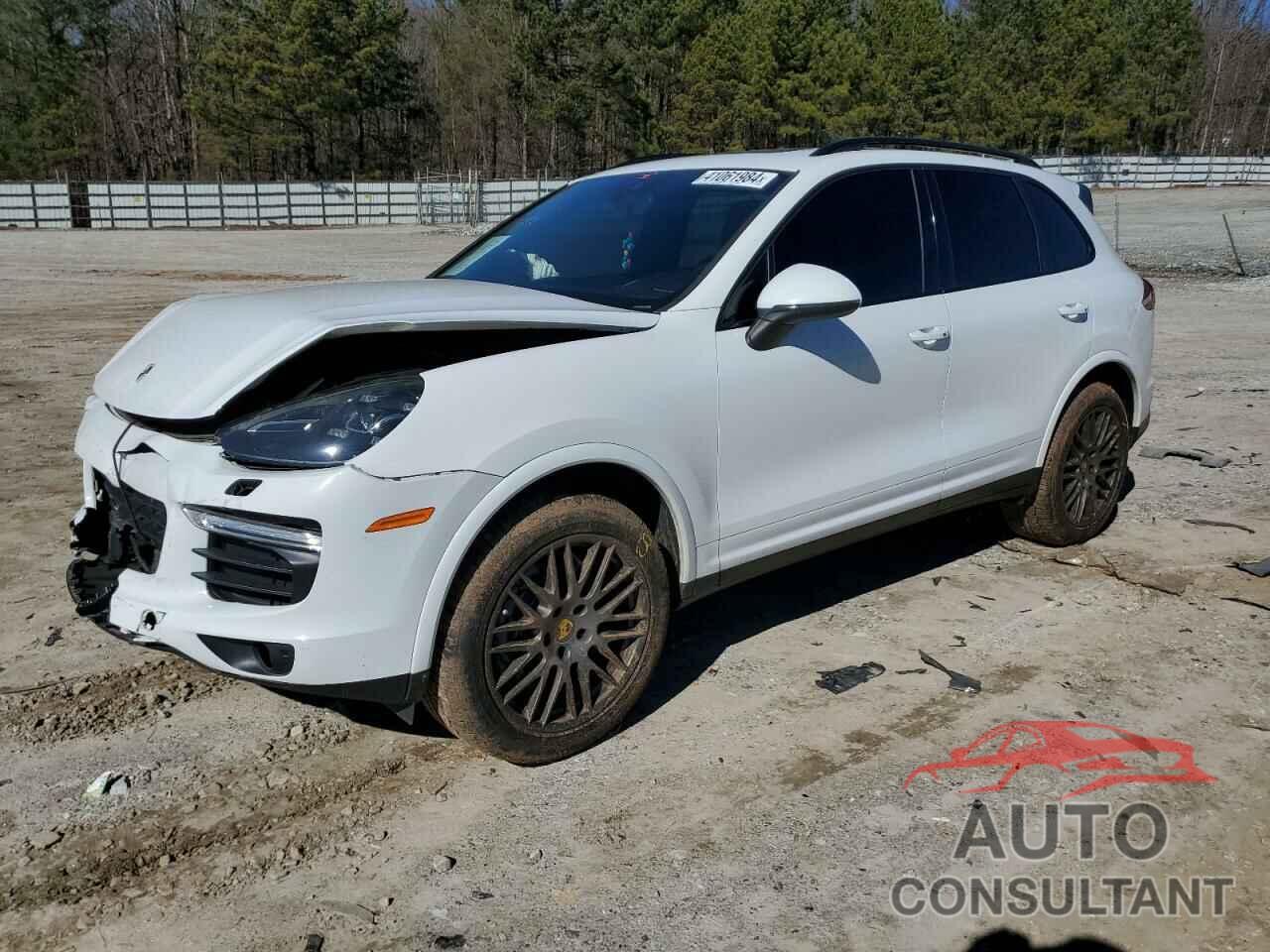 PORSCHE CAYENNE 2018 - WP1AA2A28JKA00815