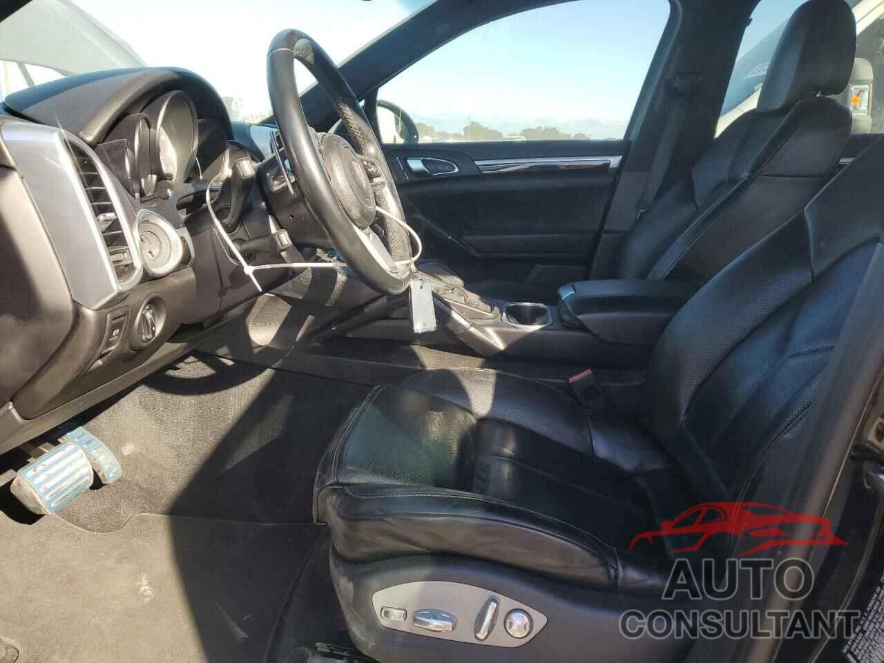 PORSCHE CAYENNE 2016 - WP1AB2A28GLA93772