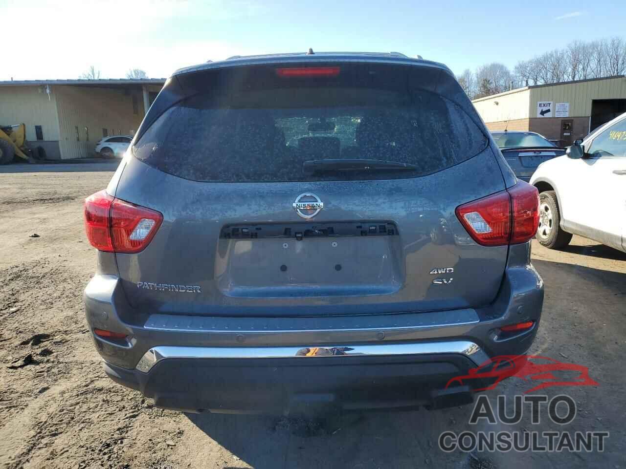 NISSAN PATHFINDER 2018 - 5N1DR2MM3JC670542