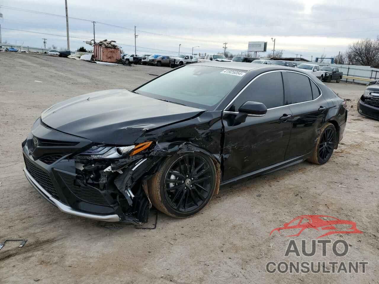 TOYOTA CAMRY 2023 - 4T1K61AK6PU738526