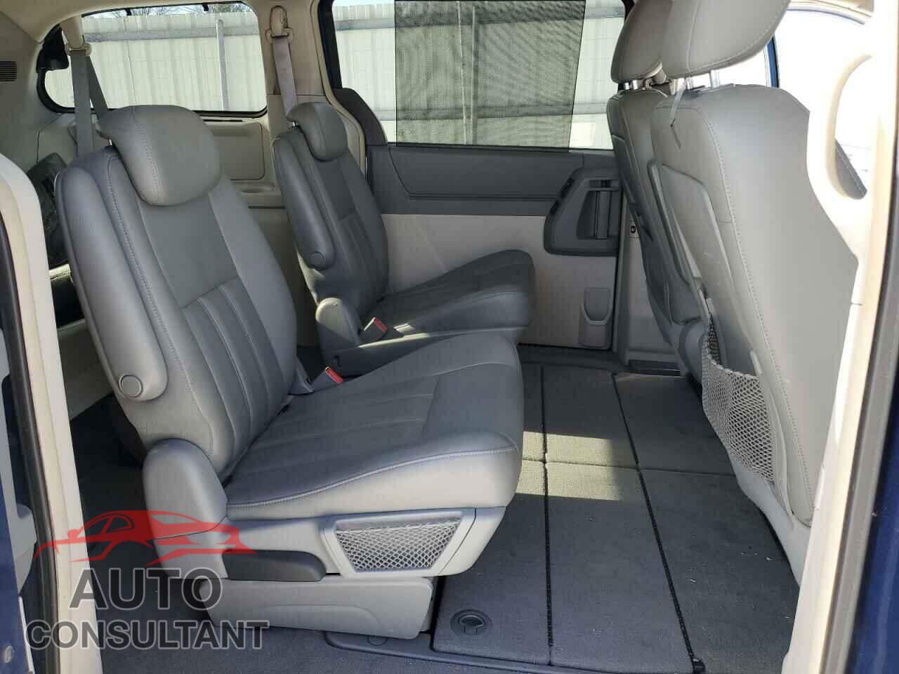 DODGE CARAVAN 2010 - 2D4RN5DX4AR135084