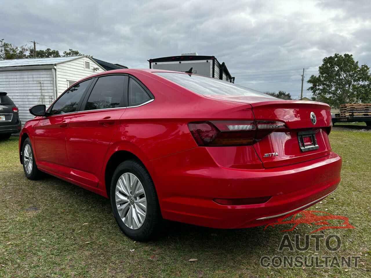 VOLKSWAGEN JETTA 2019 - 3VWC57BU3KM068989