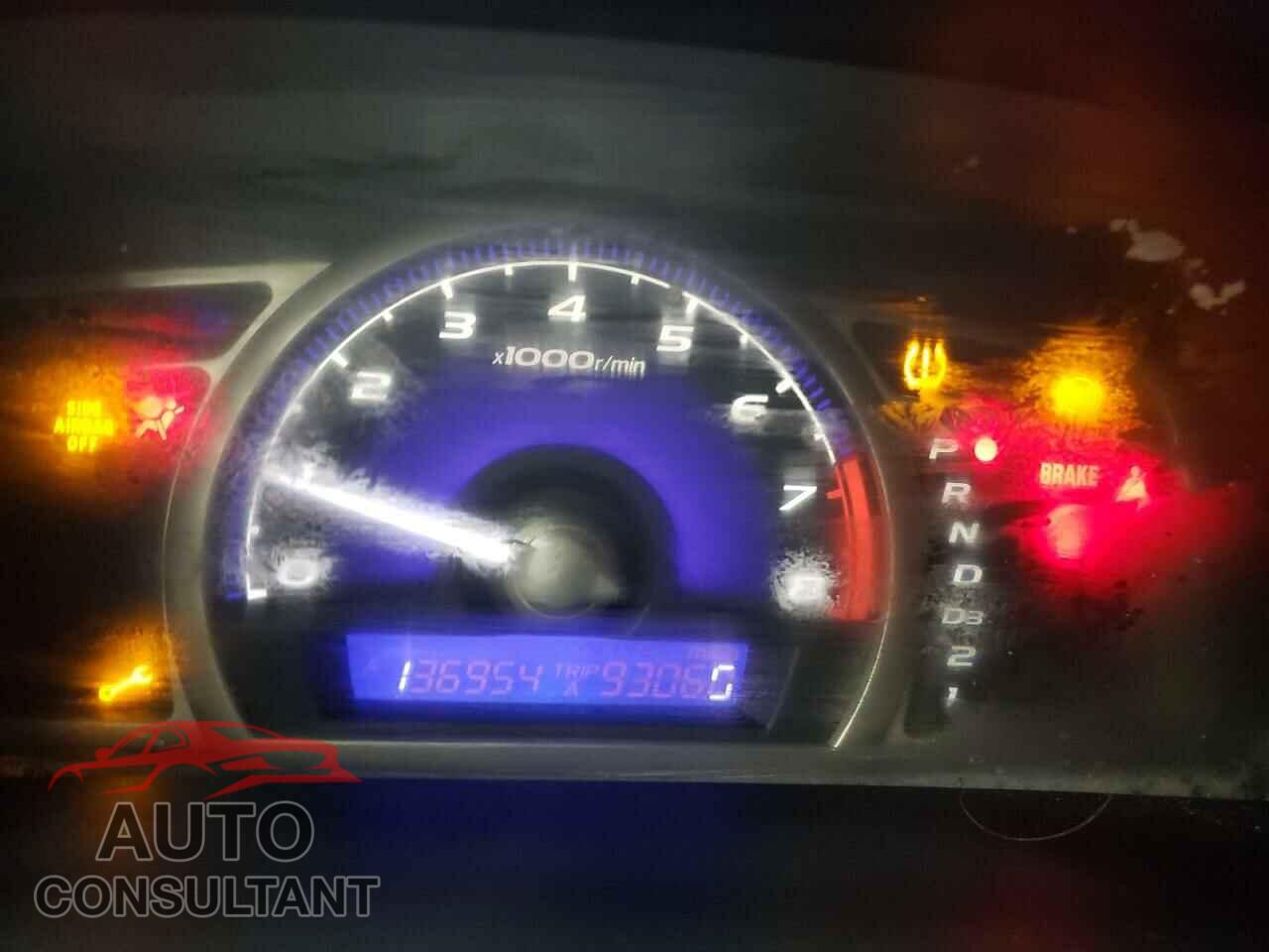 HONDA CIVIC 2011 - 19XFA1F59BE031130
