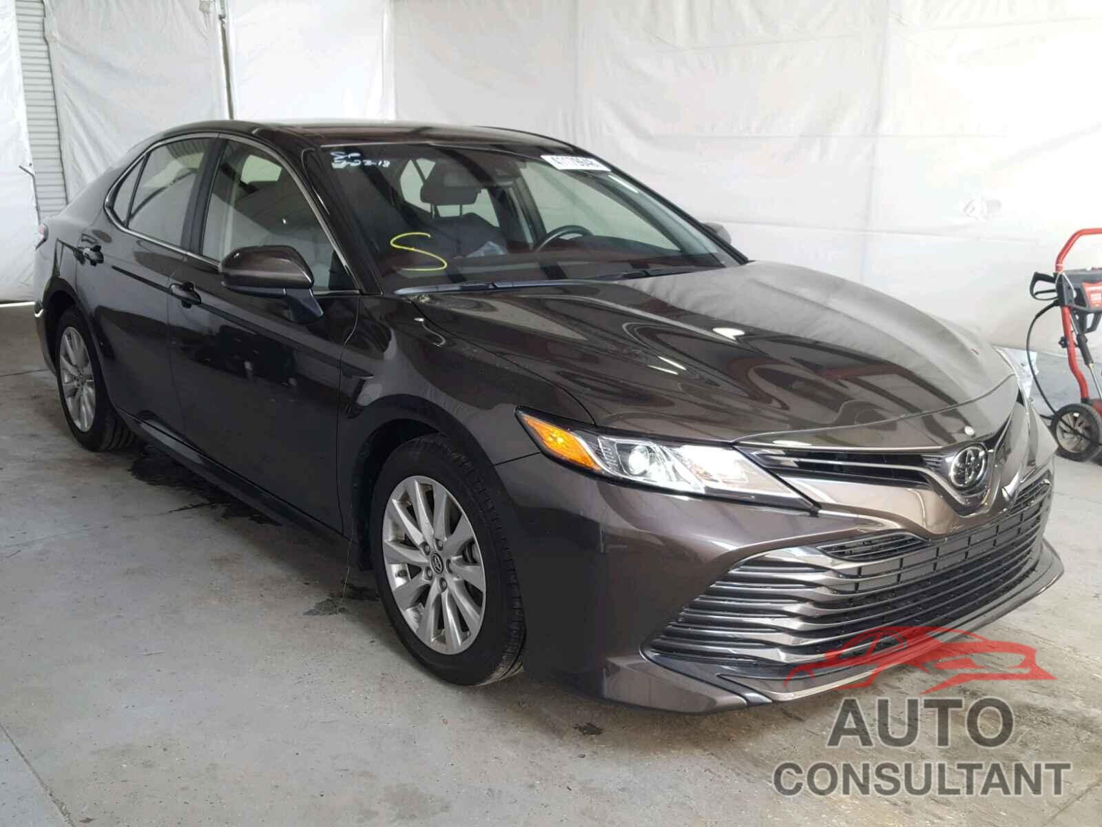 TOYOTA CAMRY 2018 - JTNB11HK7J3042243