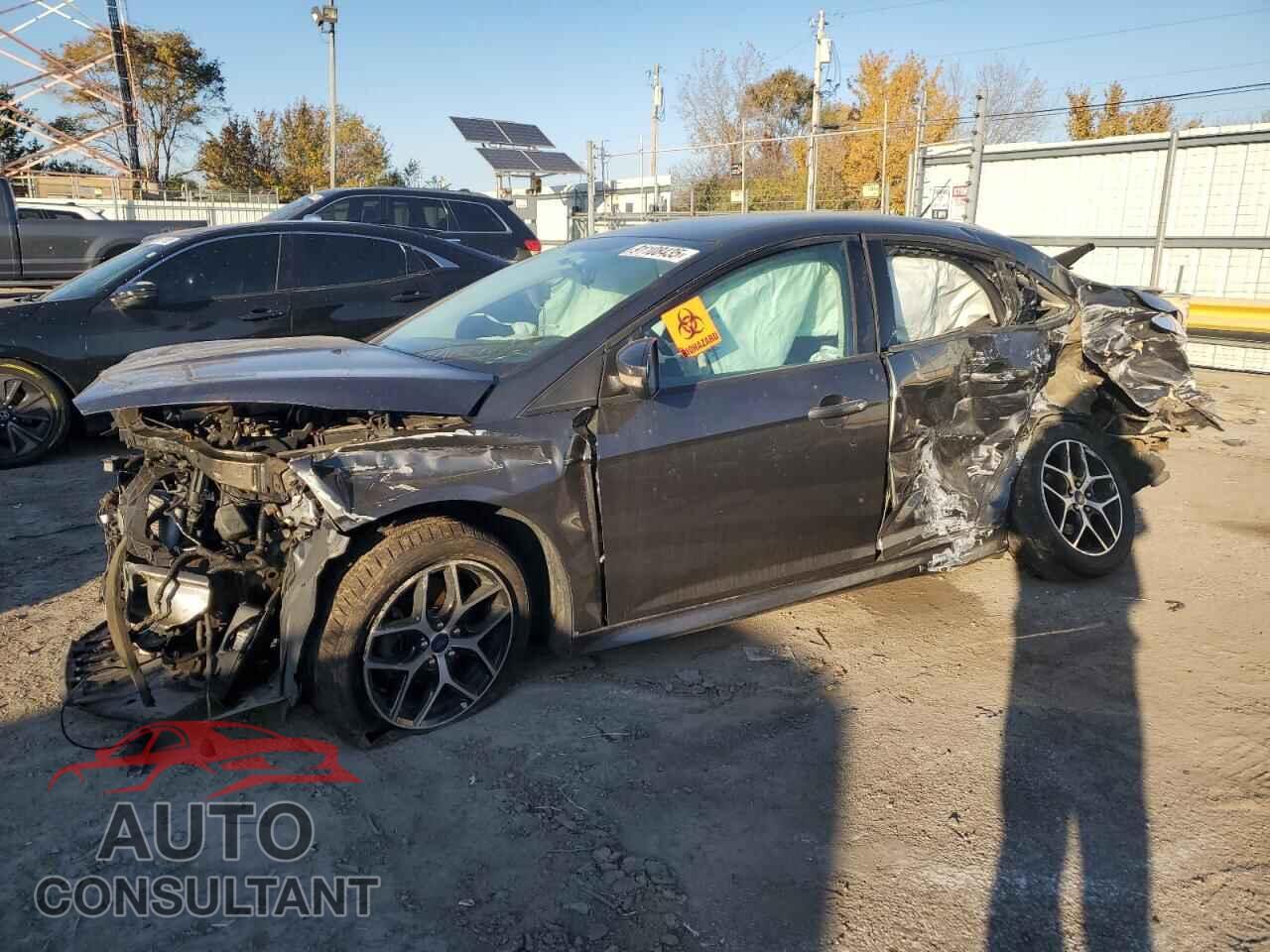 FORD FOCUS 2015 - 1FADP3F2XFL356430