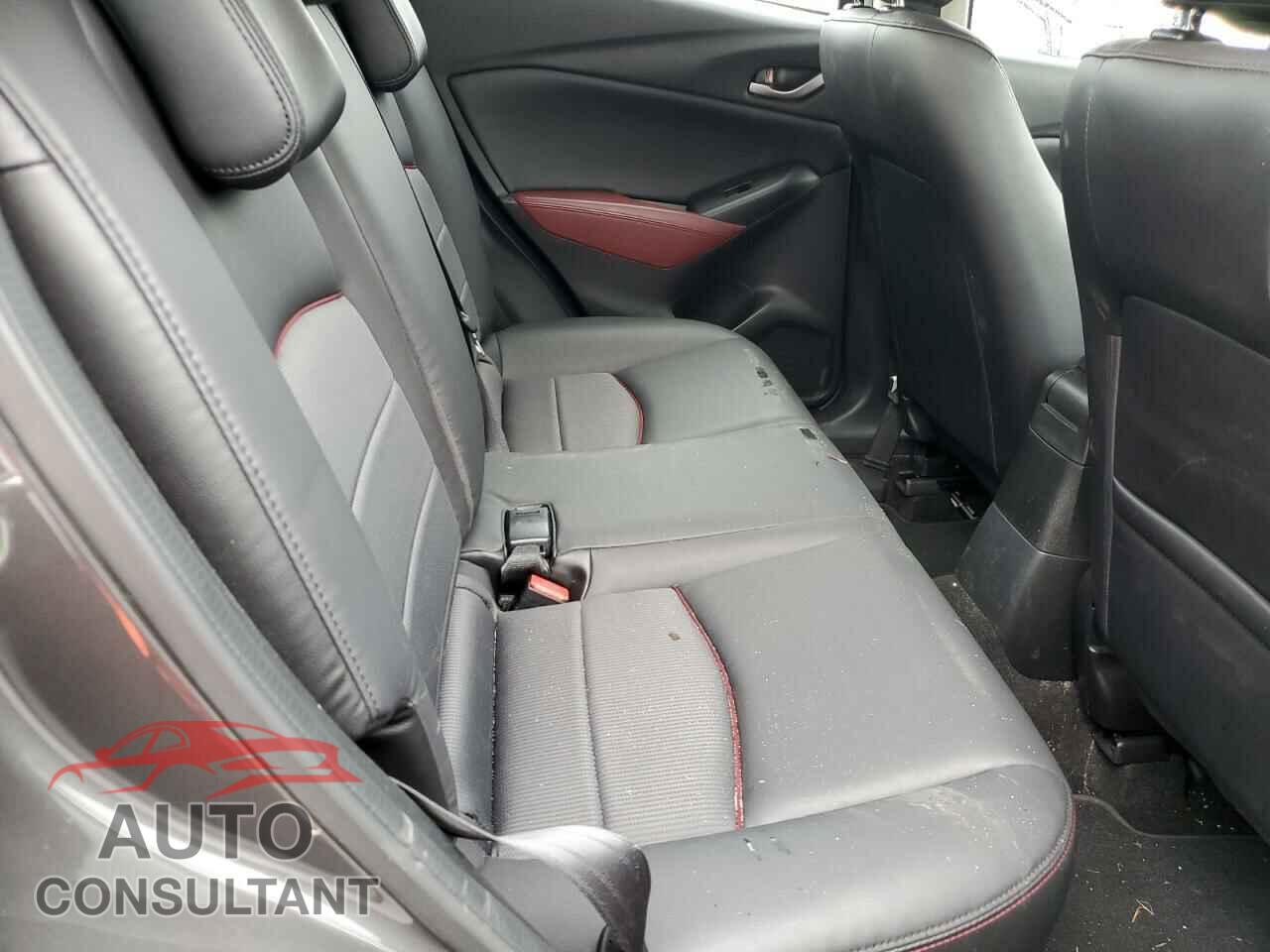MAZDA CX-3 2018 - JM1DKFC7XJ0312111