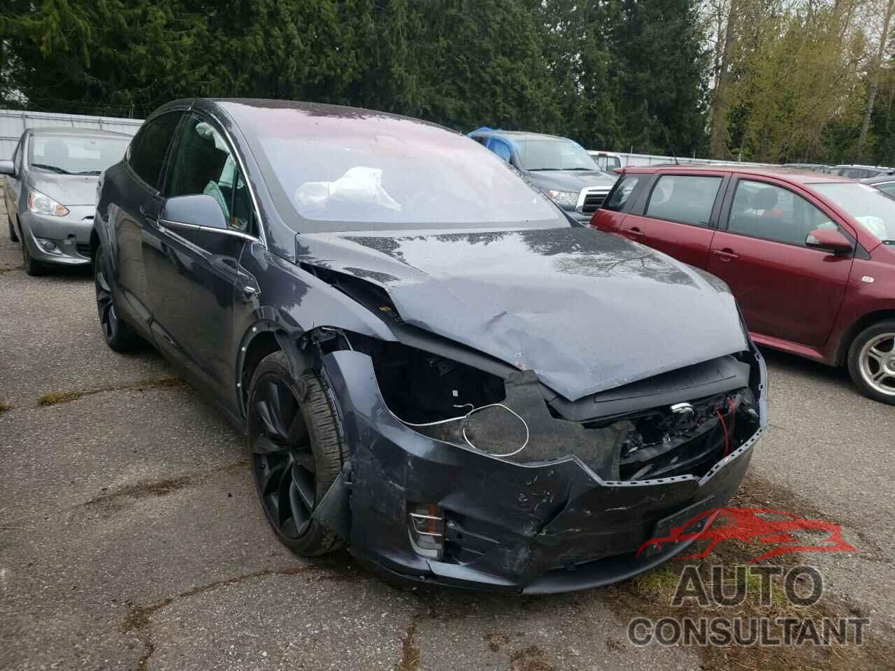 TESLA MODEL X 2017 - 5YJXCBE25HF051129