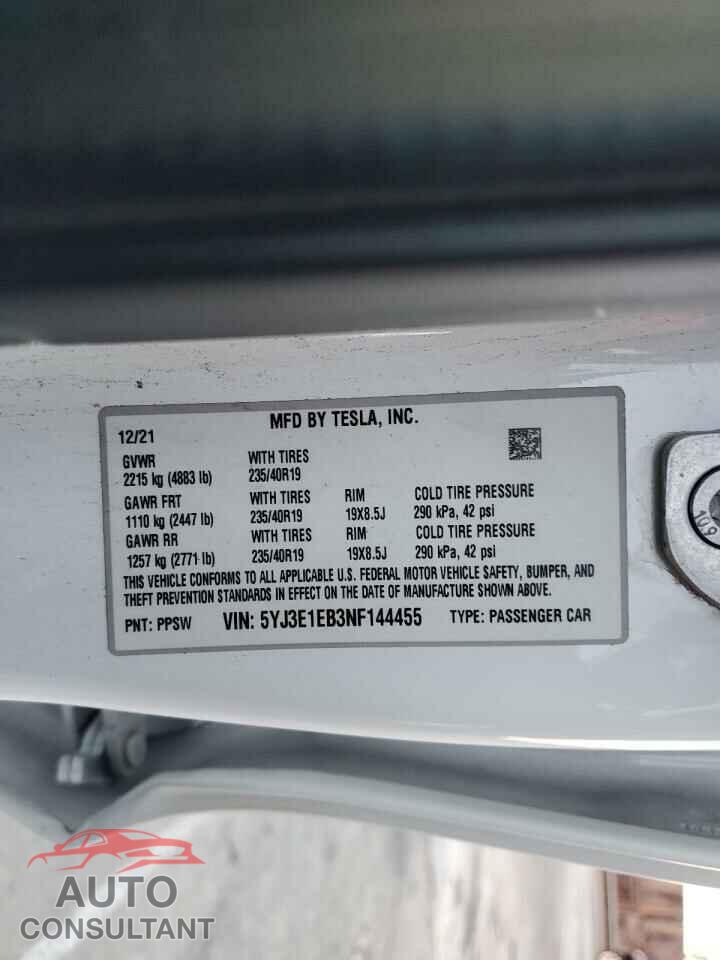 TESLA MODEL 3 2022 - 5YJ3E1EB3NF144455